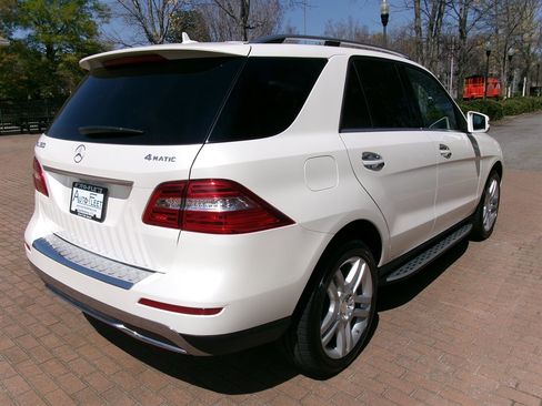 Used 2014 Mercedes-Benz ML 350 4MATIC w/ Premium 1 Package image 5