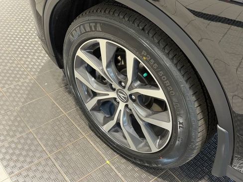 Certified 2024 Acura MDX SH-AWD w/ Technology Package image 5