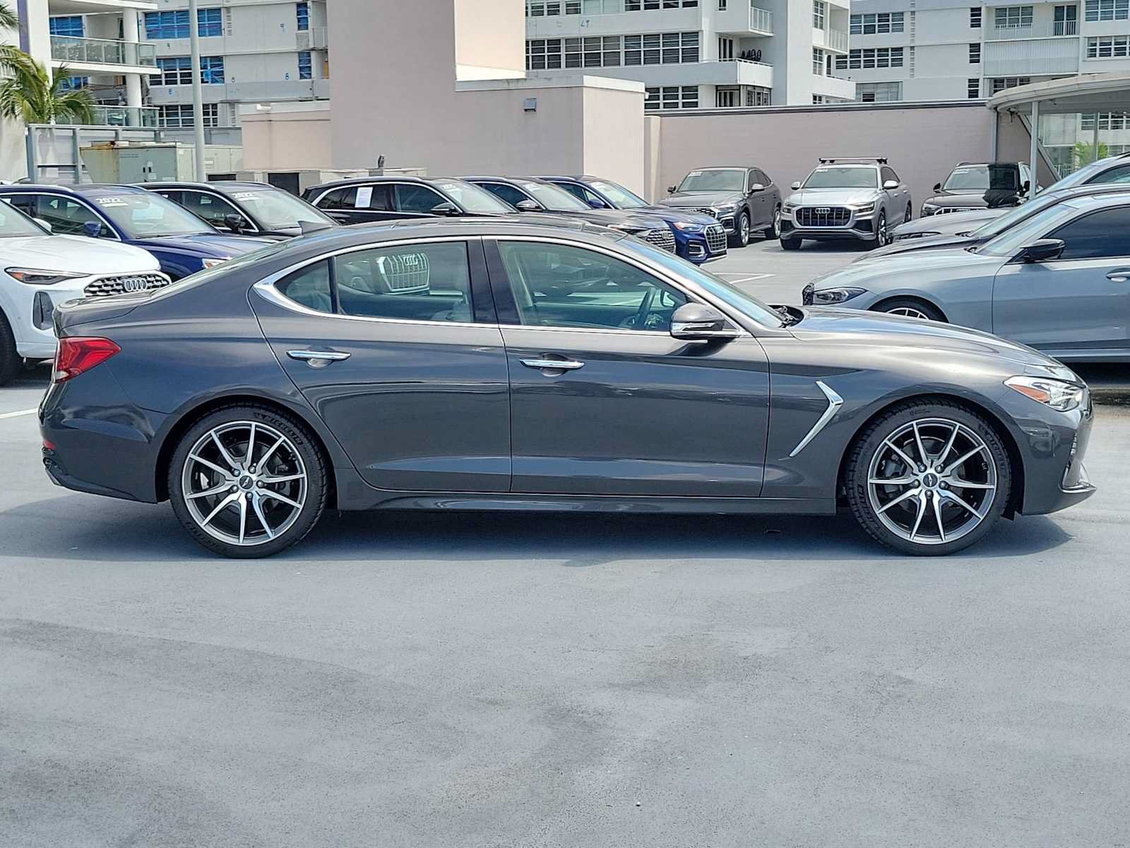 Used 2019 Genesis G70 2.0T Advanced w/ Dynamic Package RWD image 7