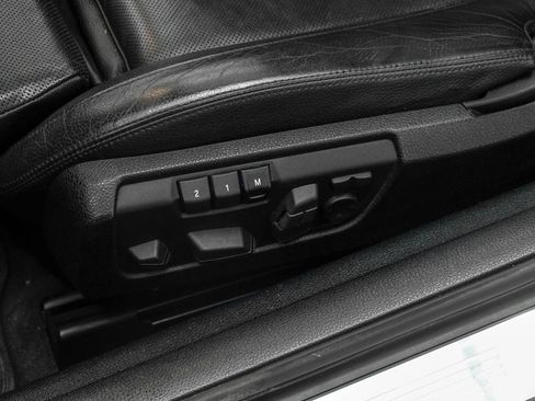 Used 2013 BMW 640i Coupe image 33