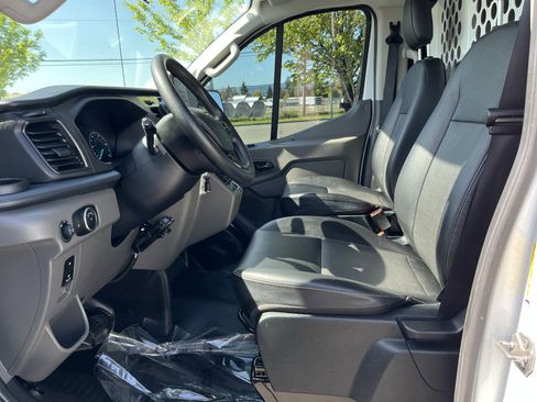 Used 2023 Ford E-Transit Low Roof w/ Load Area Protection Package RWD image 18