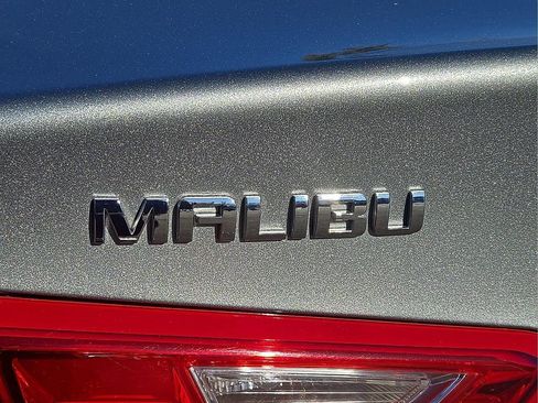 Used 2024 Chevrolet Malibu LT image 29