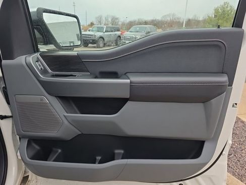 New 2025 Ford F150 Lariat w/ Equipment Group 501A Mid image 34