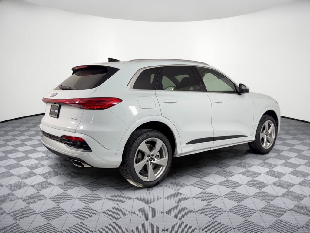 Certified 2025 Audi Q5 Premium Plus AWD/4WD image 9