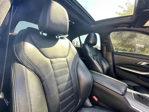 Used 2019 BMW 330i xDrive Sedan AWD/4WD image 9