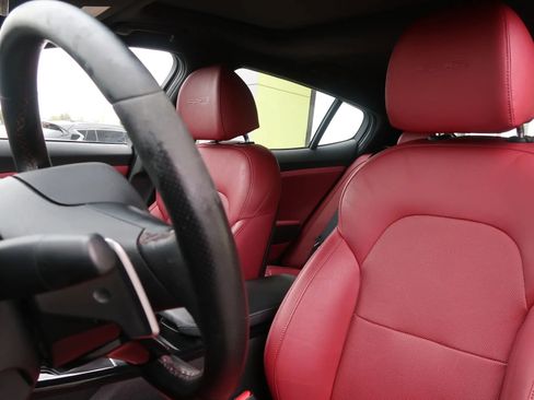 Used 2020 Kia Stinger GT-Line w/ Sun & Sound Package RWD image 14