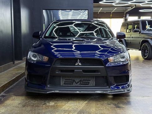 Used 2014 Mitsubishi Lancer Evolution GSR image 2