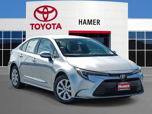 New 2026 Toyota Corolla LE FWD image 1