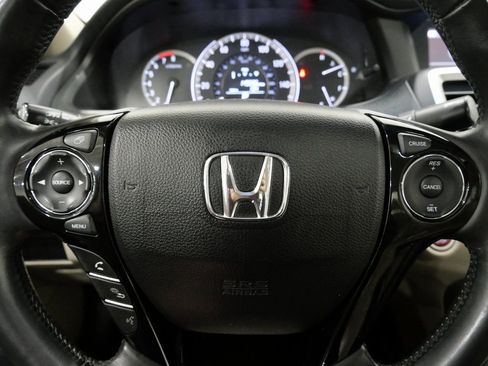 Used 2017 Honda Accord EX-L image 17