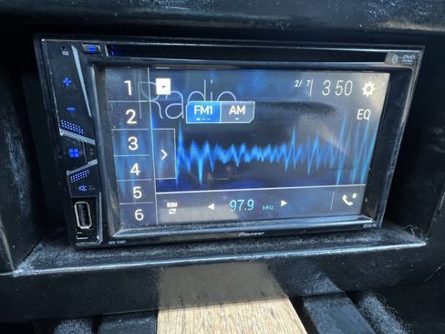 Used 2003 Toyota MR2 Base 2dr Convertible image 34