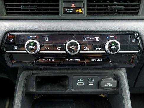 Used 2023 Honda Pilot EX-L image 52