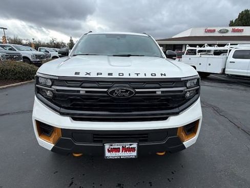 New 2026 Ford Expedition Tremor image 8