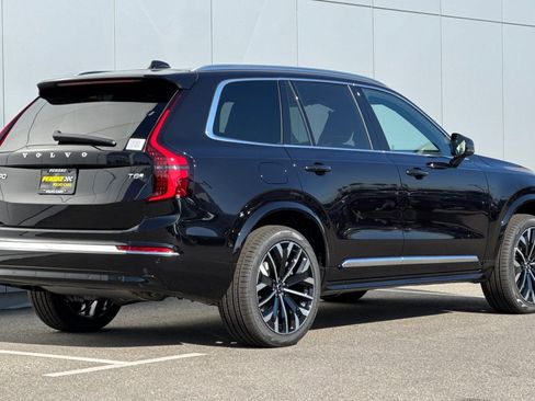 New 2026 Volvo XC90 T8 Plus w/ Protection Package AWD/4WD image 5