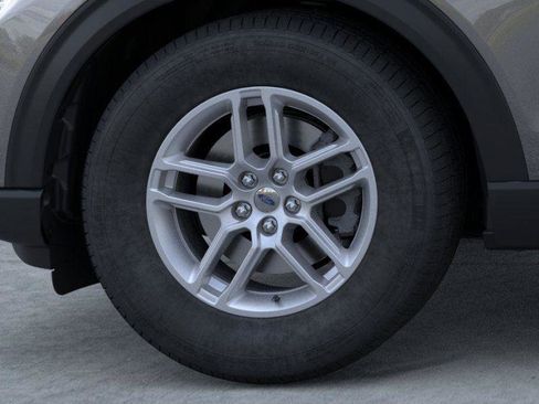 New 2026 Ford Explorer Active RWD image 19