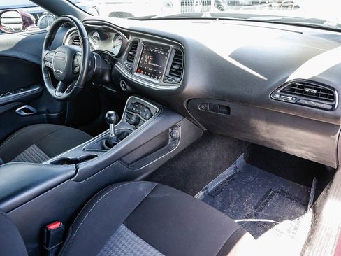 Used 2022 Dodge Challenger R/T Scat Pack w/ T/A Package RWD image 10