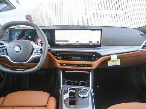 Used 2026 BMW 330i Sedan w/ Convenience Package RWD image 9
