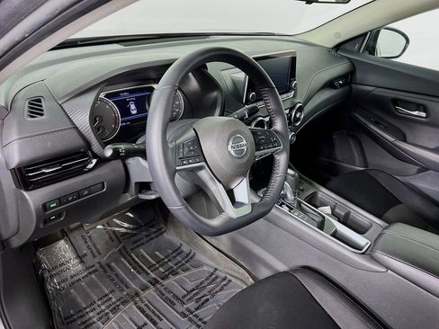 Used 2020 Nissan Sentra SV FWD image 8