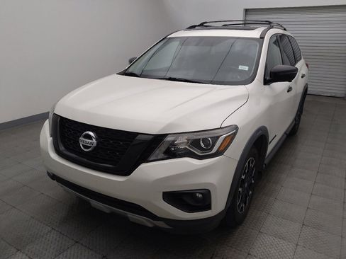 Used 2020 Nissan Pathfinder SL FWD image 15