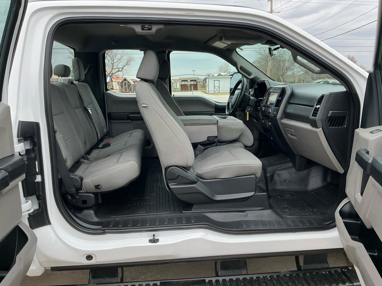 Used 2021 Ford F250 XL w/ Power Equipment Group AWD/4WD image 15