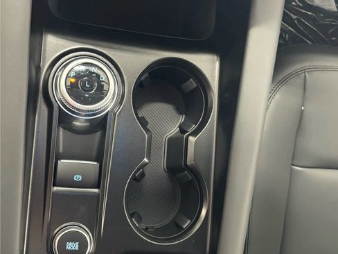 New 2026 Ford Explorer Active w/ Active Comfort Package image 27