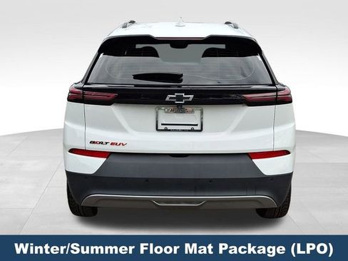 Used 2023 Chevrolet Bolt EUV Premier w/ Sun & Sound Package image 6