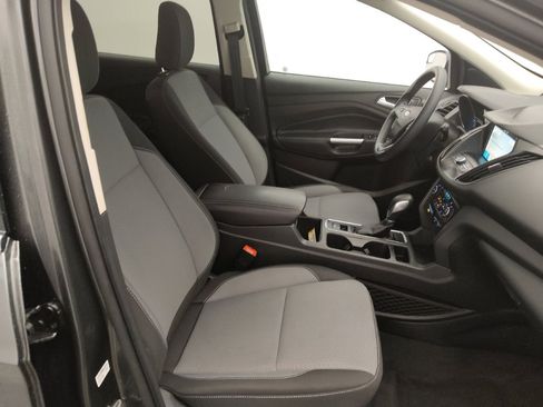 Used 2019 Ford Escape SE FWD image 21
