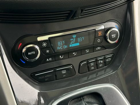 Used 2013 Ford C-MAX SEL image 37