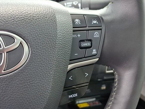 Used 2025 Toyota Camry XLE w/ Premium Plus Package FWD image 24