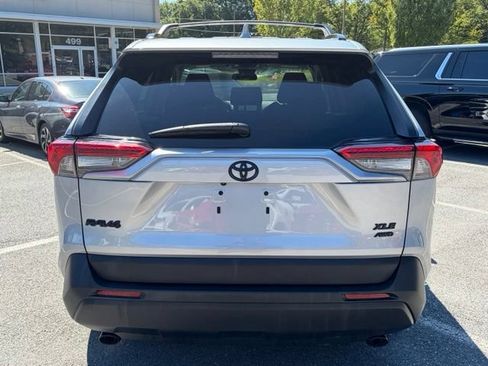 Used 2025 Toyota RAV4 XLE AWD/4WD image 6