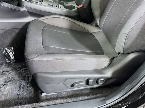 New 2026 Subaru Crosstrek 2.5i Premium AWD/4WD image 18