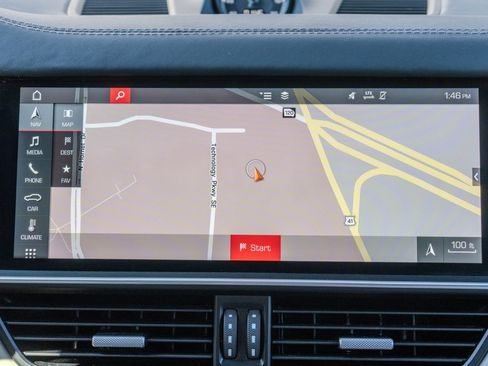 Used 2019 Porsche Cayenne E-Hybrid image 31