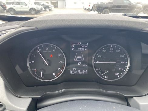 Used 2024 Subaru Crosstrek 2.0i Premium image 14