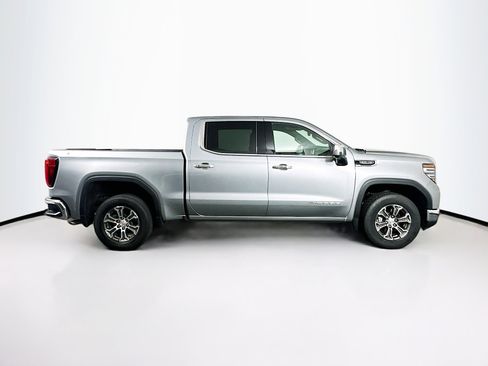Used 2025 GMC Sierra 1500 SLT image 10