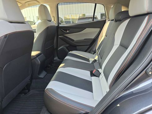 Used 2019 Subaru Crosstrek 2.0i Limited w/ Moonroof Package w/Navigation AWD/4WD image 15