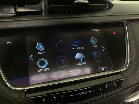 Used 2017 Cadillac XT5 Luxury w/ Driver Awareness Package image 11