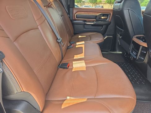 Used 2022 RAM 2500 Limited AWD/4WD image 18