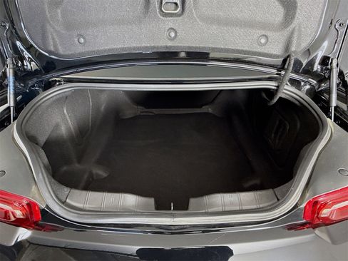 Used 2021 Chevrolet Camaro LT image 25