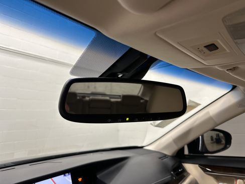 Used 2015 Lexus ES 350 w/ Luxury Package image 27