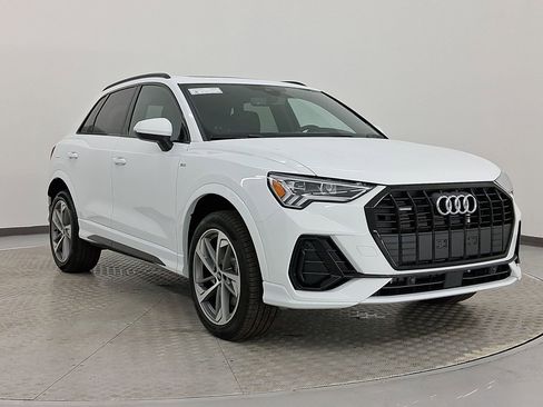 New 2025 Audi Q3 2.0T Premium image 7