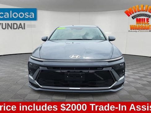 Used 2024 Hyundai Sonata SEL FWD image 2