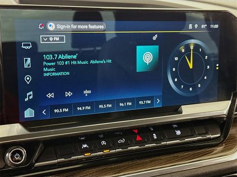 Used 2025 Chevrolet Silverado 1500 LT image 13