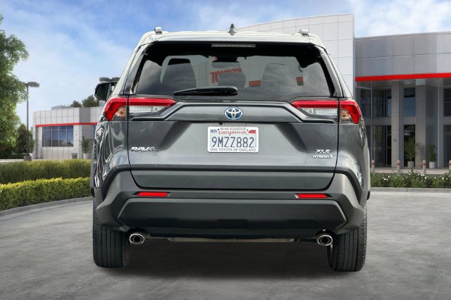 Certified 2024 Toyota RAV4 XLE AWD/4WD image 6