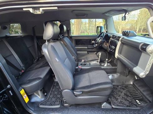 Used 2008 Toyota FJ Cruiser 4WD image 14
