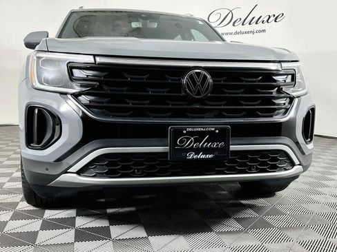 Used 2025 Volkswagen Atlas Cross Sport SE w/ Panoramic Sunroof Package AWD/4WD image 30