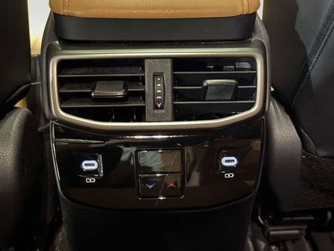 Certified 2023 Lexus RX 350 Premium w/ Accessory Package AWD/4WD image 17