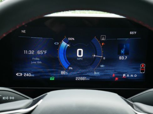 Used 2024 Chevrolet Blazer EV RS AWD/4WD image 22