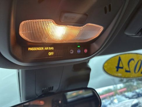 Used 2024 Chevrolet Trax RS w/ Driver Confidence Package image 23