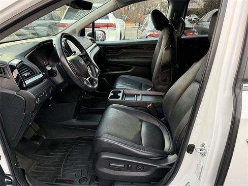 Used 2023 Honda Odyssey Touring image 10