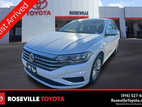 Used 2020 Volkswagen Jetta S FWD image 1