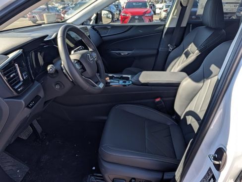 Used 2026 Lexus NX 350 AWD w/ Cold Area Package image 10